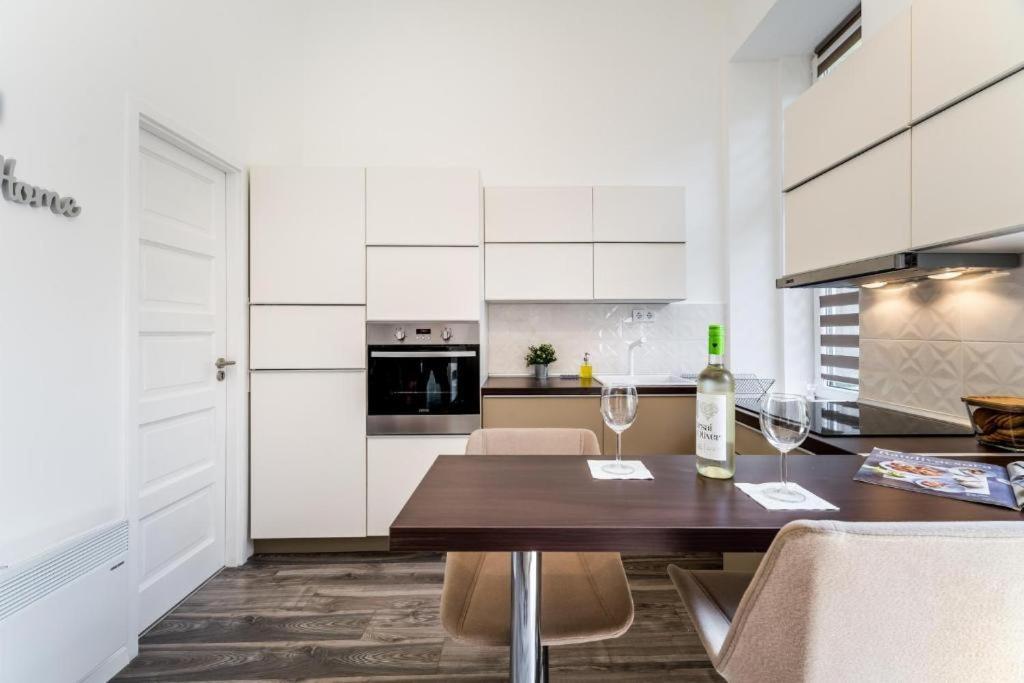 Hi-Bp Elizabeth Apartment In The Heart Of Budapest Eksteriør bilde