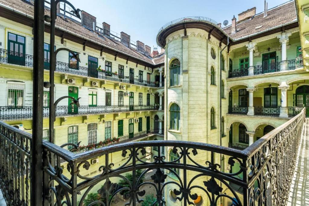 Hi-Bp Elizabeth Apartment In The Heart Of Budapest Eksteriør bilde
